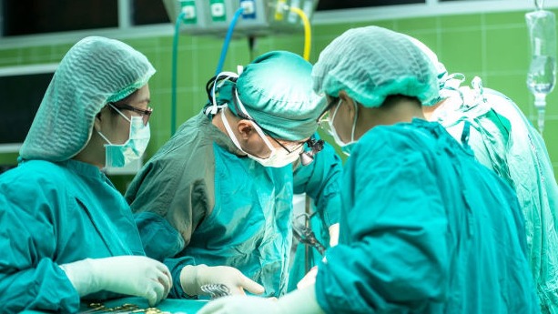 Bloqueios de nervos periféricos para cefaleia cervicogênica e nevralgia occipital.